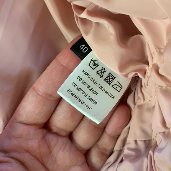 Sakura pink puffy coat - Picture 7 of 9